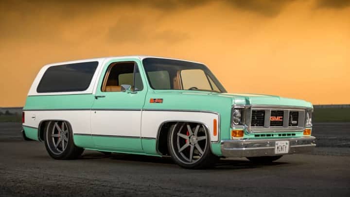 Double Mint: A Dual Purpose, Slammed '78 GMC Jimmy Showstopper