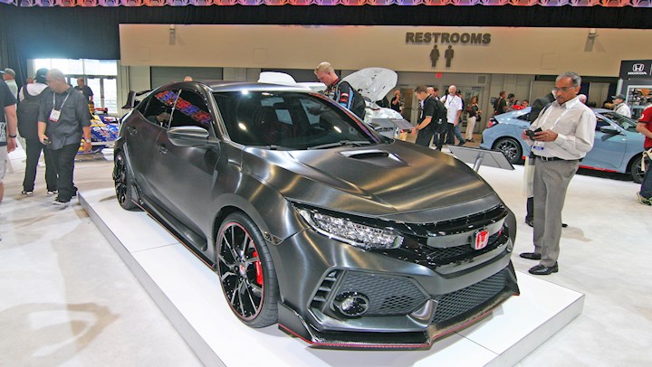 What to Expect From the 2017 Civic Type R | DrivingLine