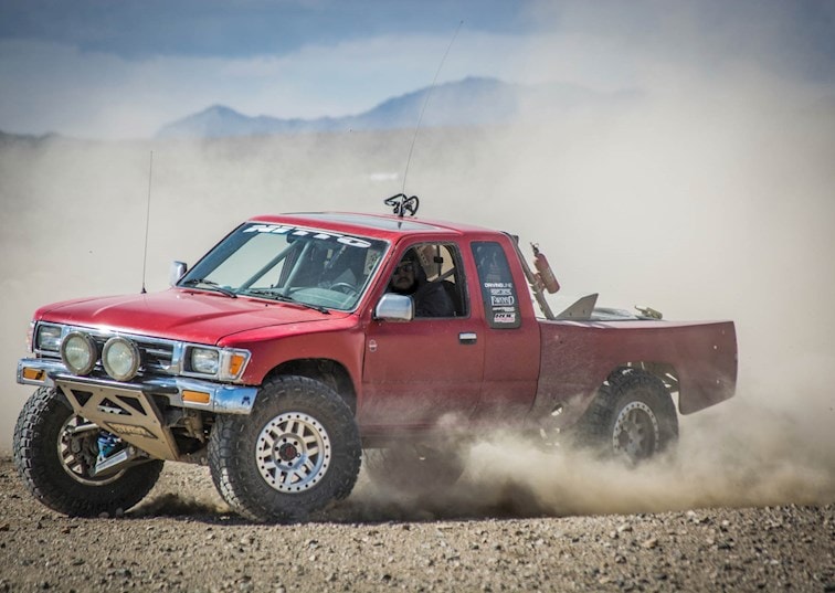 Ride of the Week '91 4x4 Toyota Pickup [Video] DrivingLine