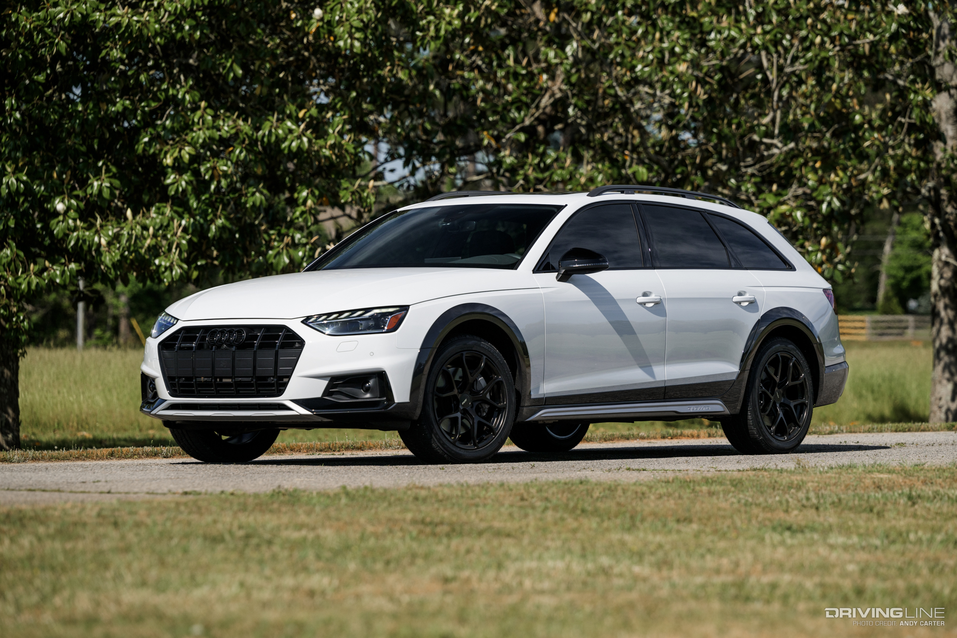 Audi A4 Allroad on Nitto Motivo 365