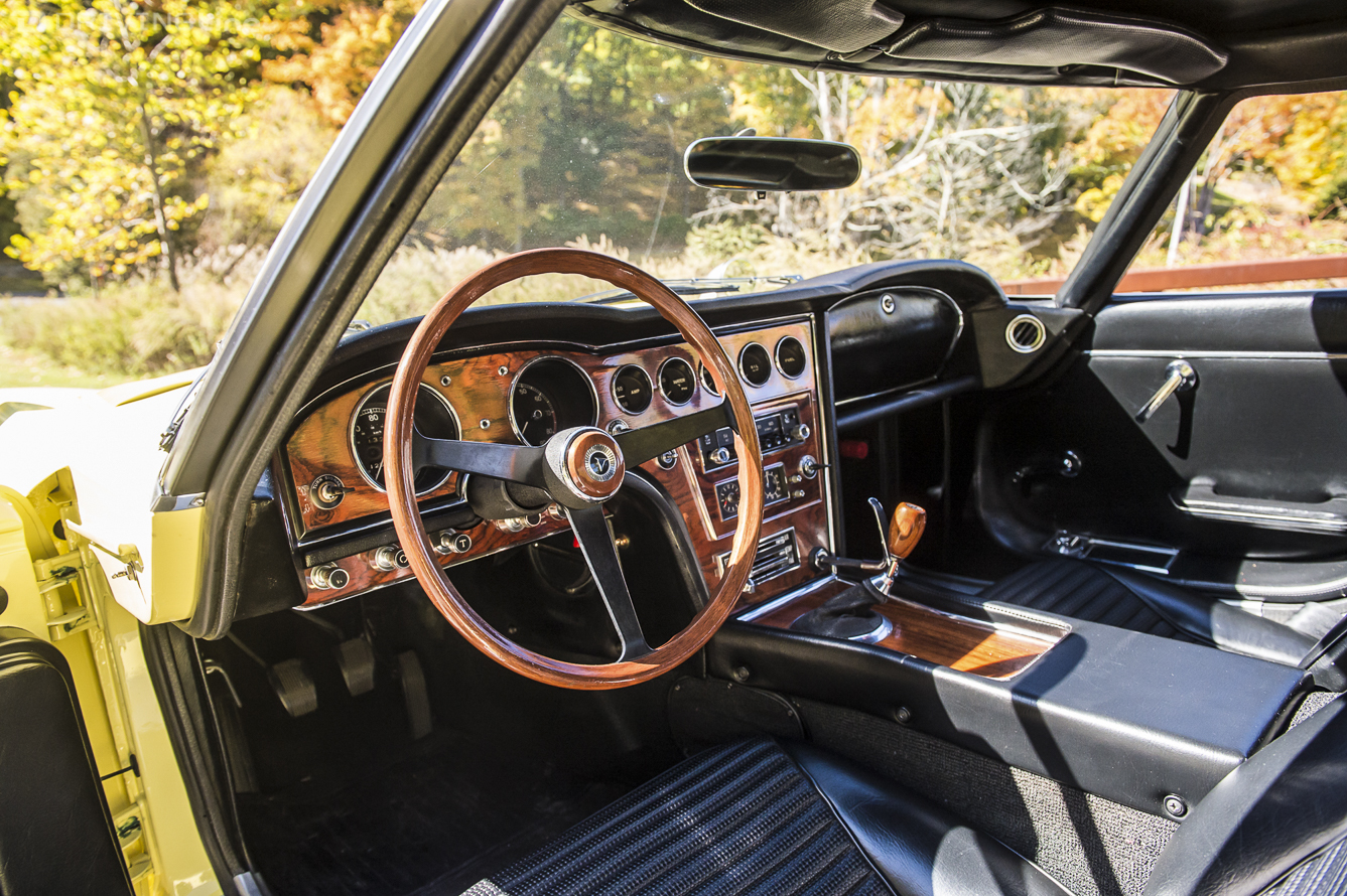 keno auction toyota 2000gt 6