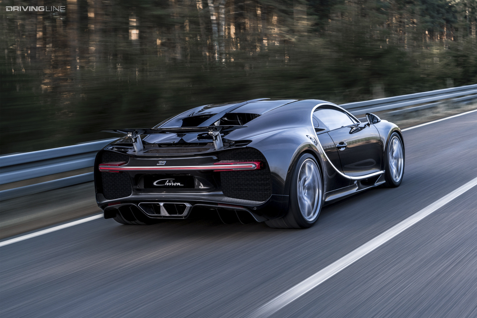 2016 genevasalon buggati chiron 03 rear web