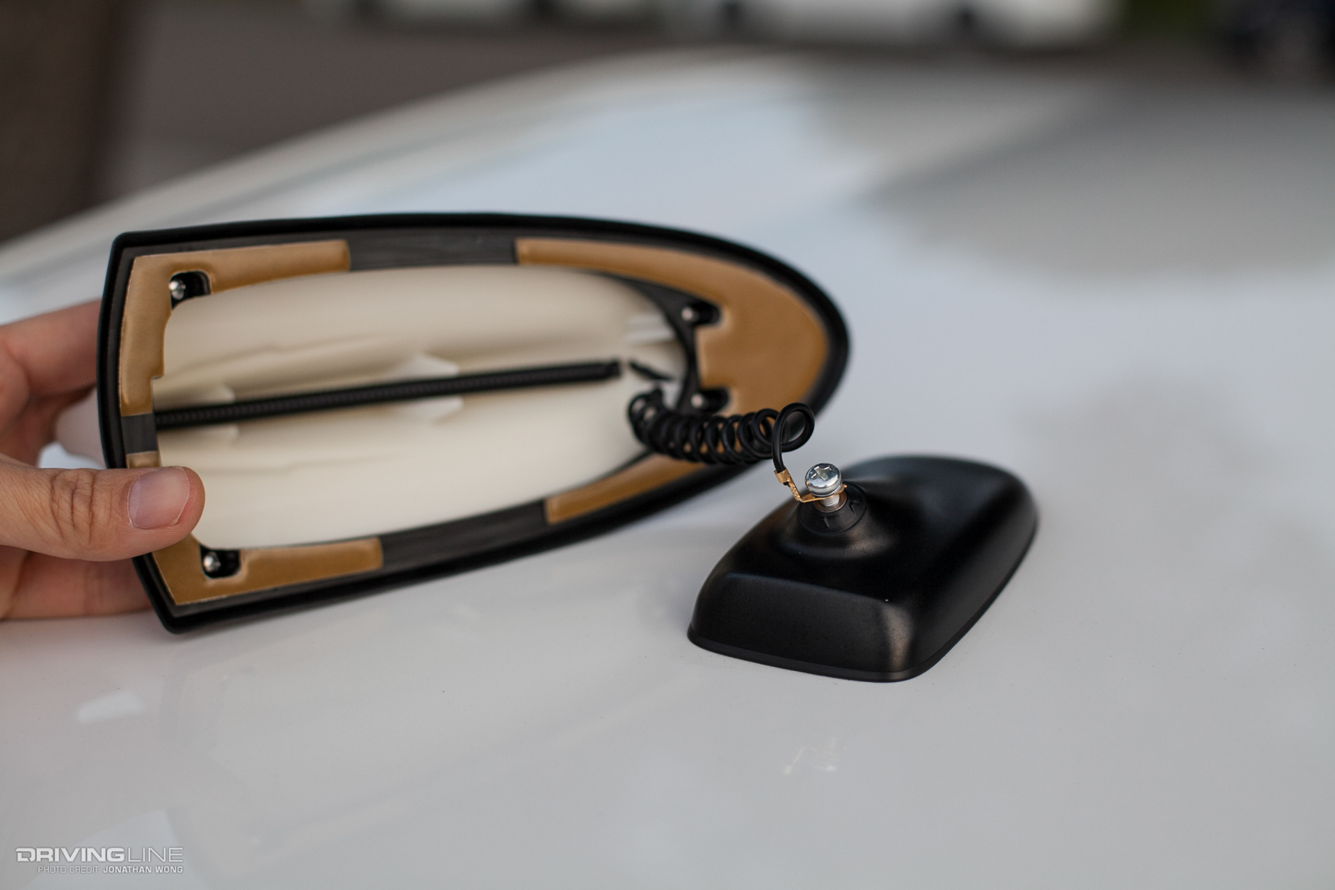 drivingline beat sonic shark fin antenna 07