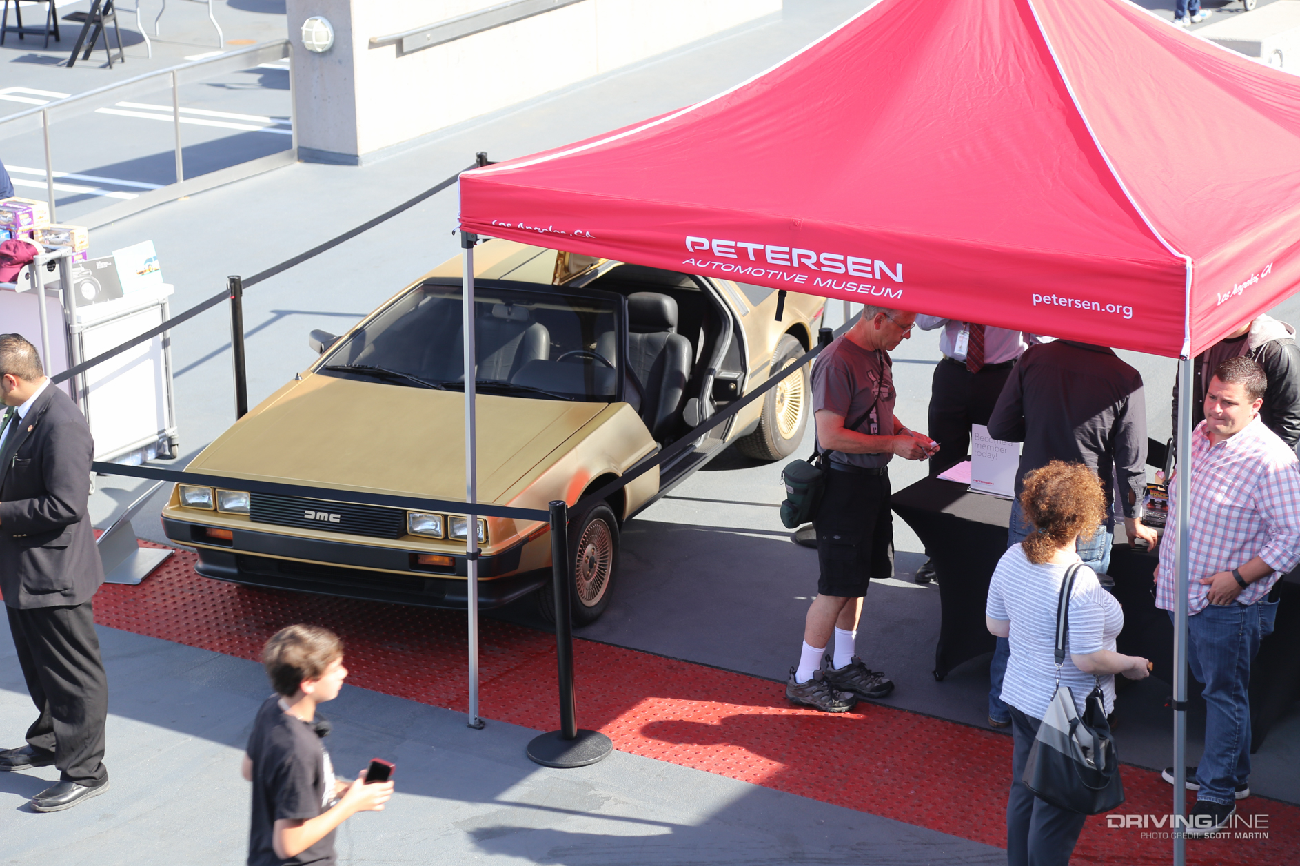 petersen automotive museum delorean cruise in sm 21 7079