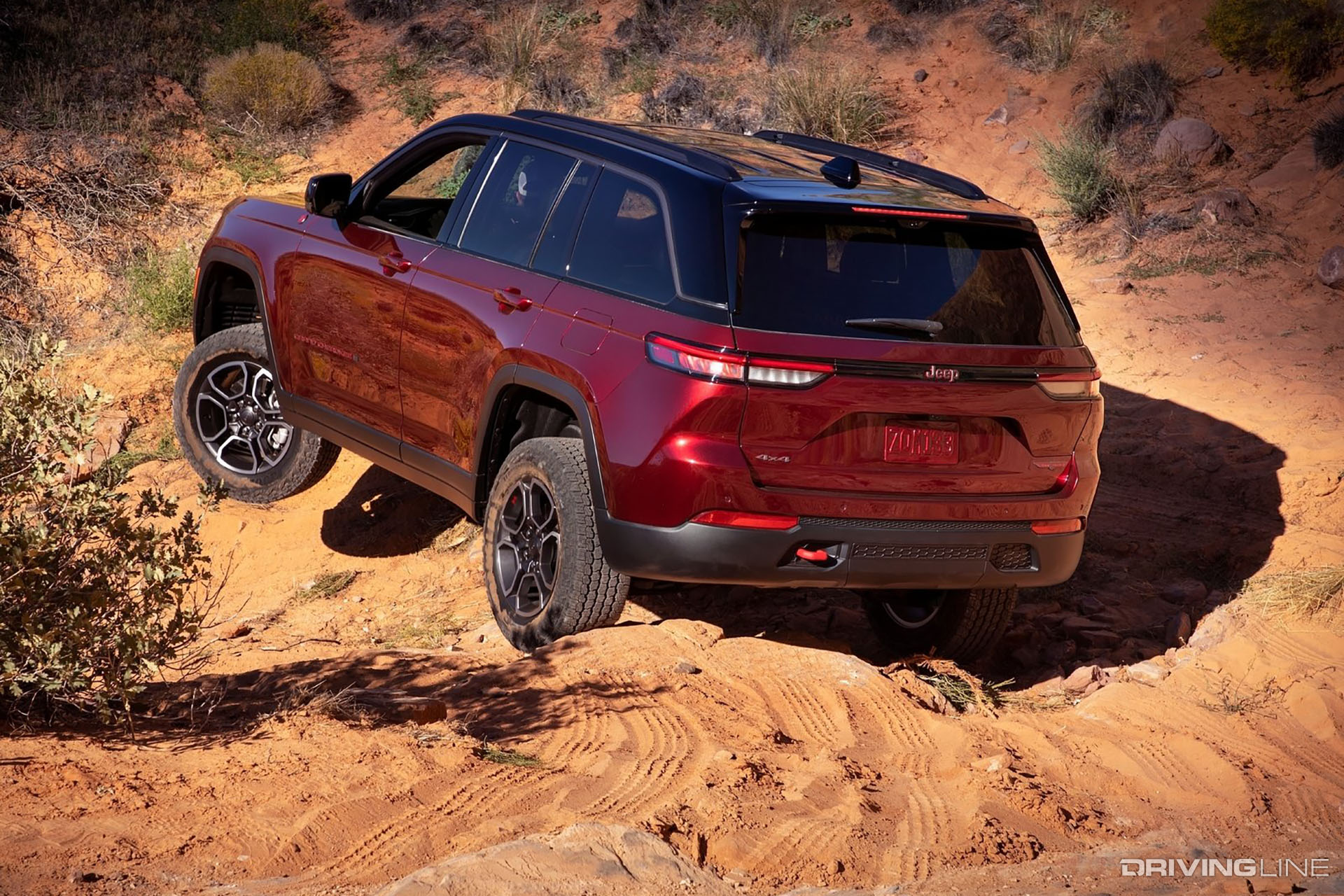 2022 Jeep Grand Cherokee Trailhawk Off Roading