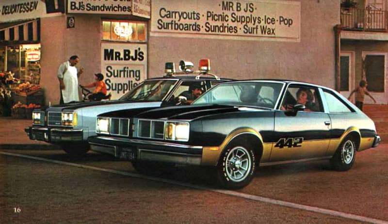 Worst Muscle Cars of 70s Era - 1978 Oldsmobile 442