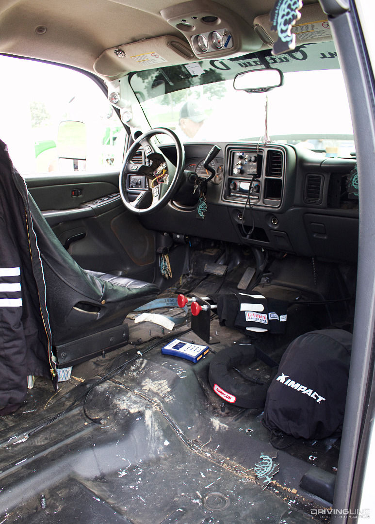 012-Pro-Street-Diesel-Truck-Interior