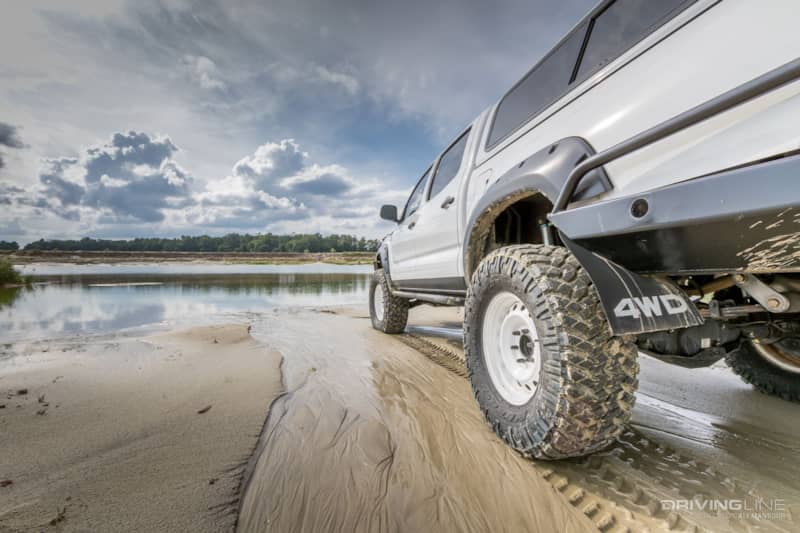 006-2008-toyota-tacoma-nitto-trail-grapplers-brute-force-fab