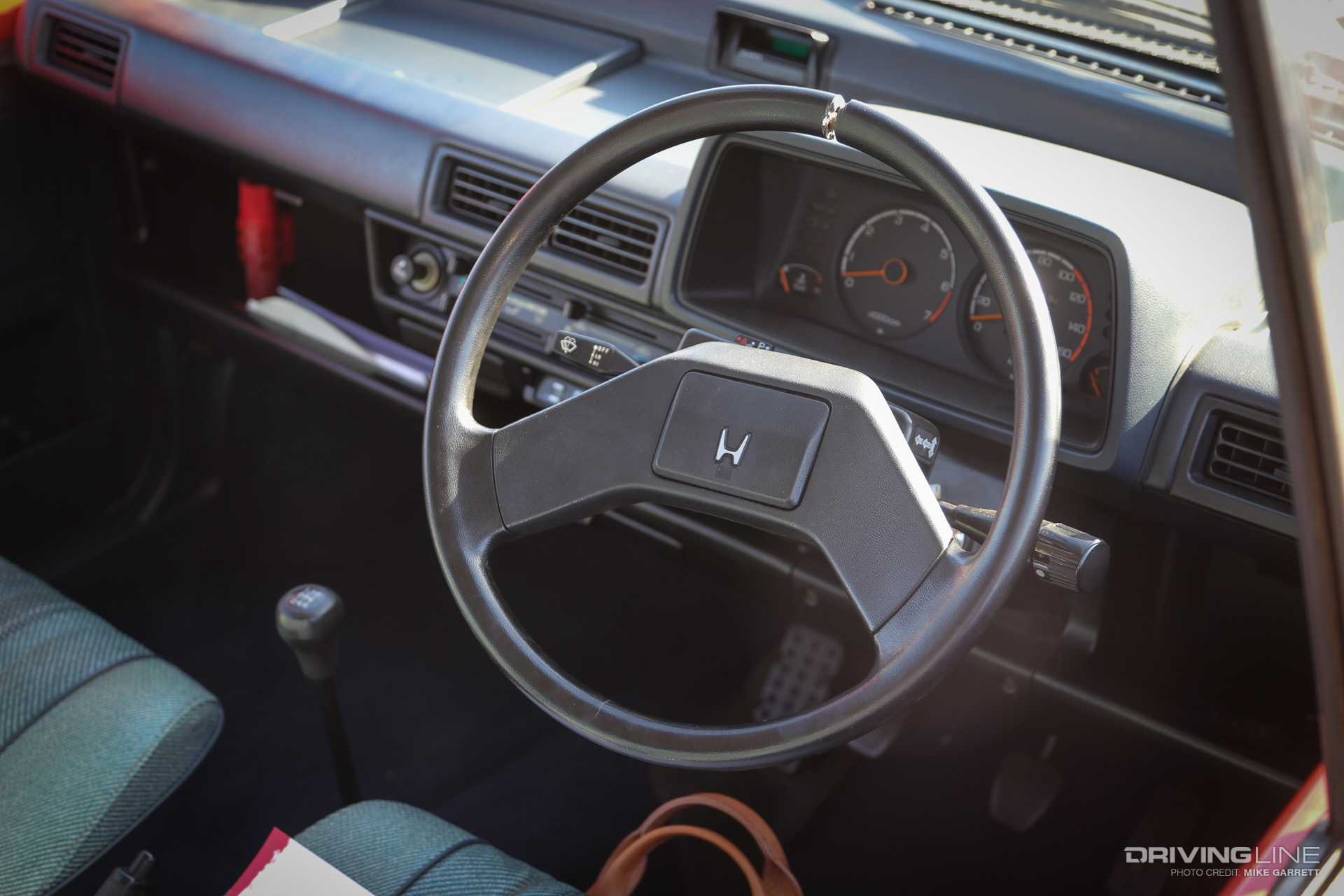 1981 Honda City steering wheel and interior