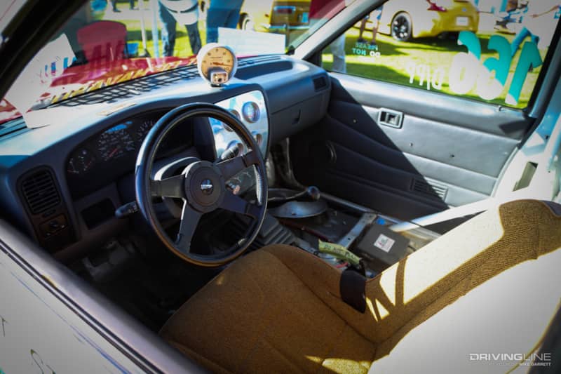 1994 D21 Hardbody pickup truck interior