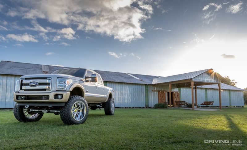 2011-Ford-F250-24-Moto-Metal-Wheels-40-Trail-Grapplers-8-inch-bds-lift