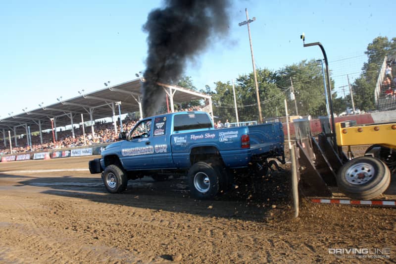 002-Dodge-Cummins-Truck-Pull