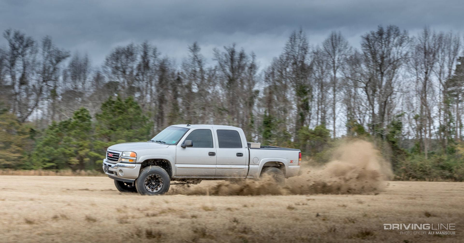 2006-GMC-Sierra-1500-skyjacker-lift-35-nitto-ridge-grapplers