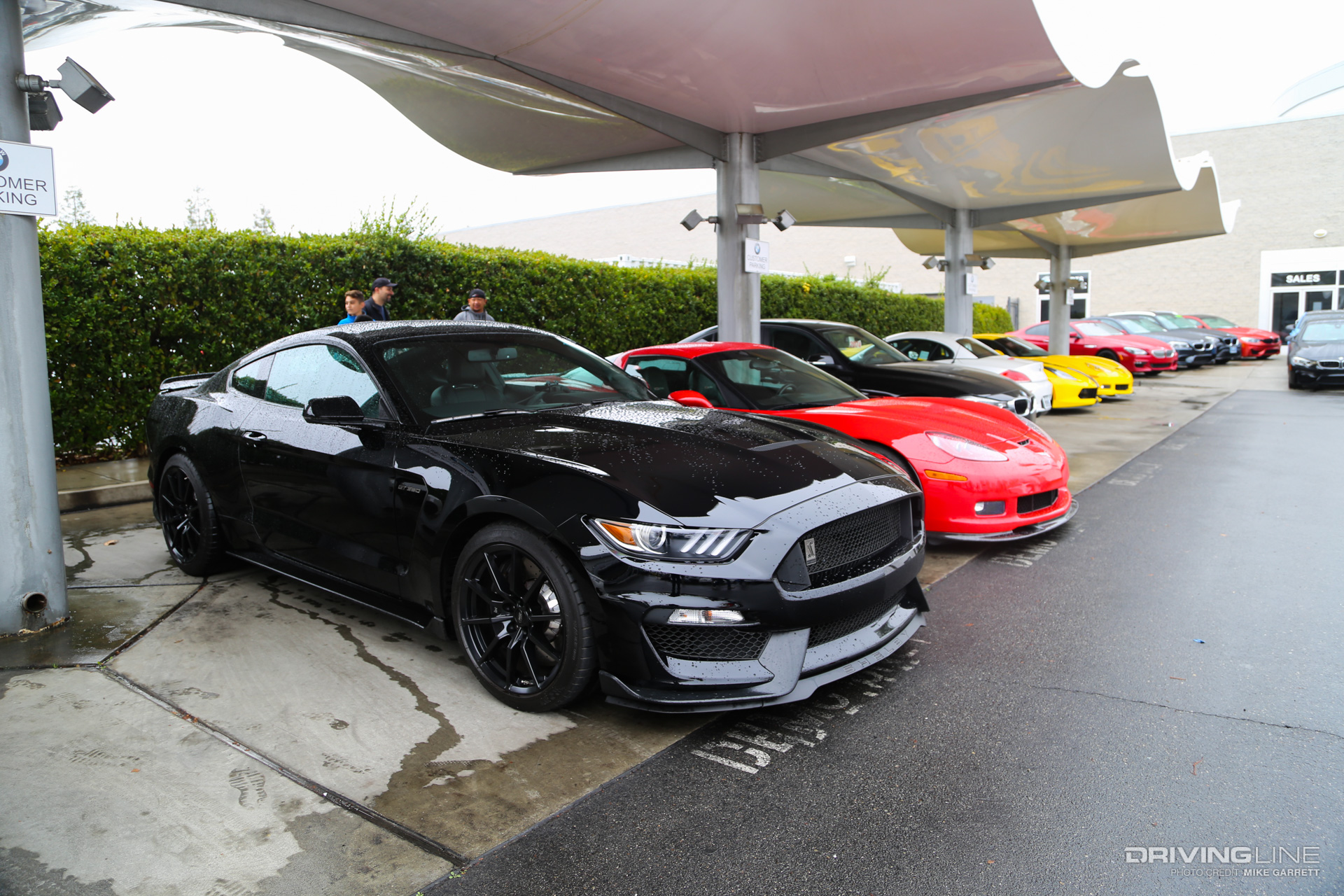 Black Ford Mustang