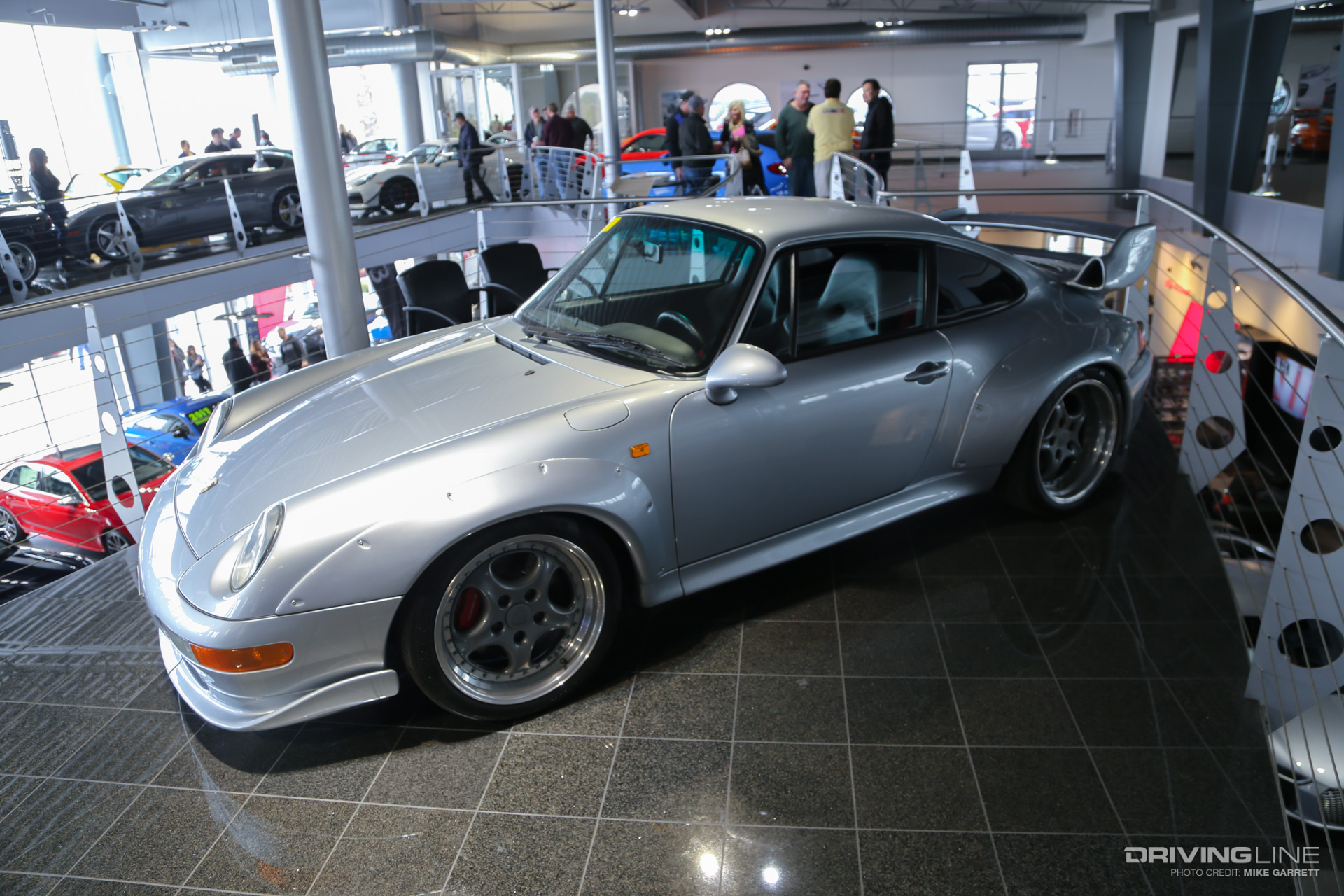 Silver Porsche 993 GT2