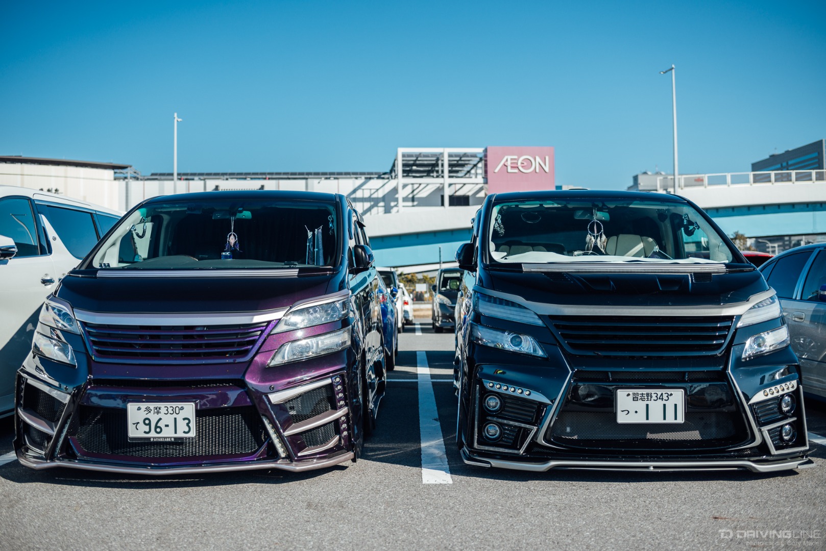 Tokyo Auto Salon Parking Lot Vellfires