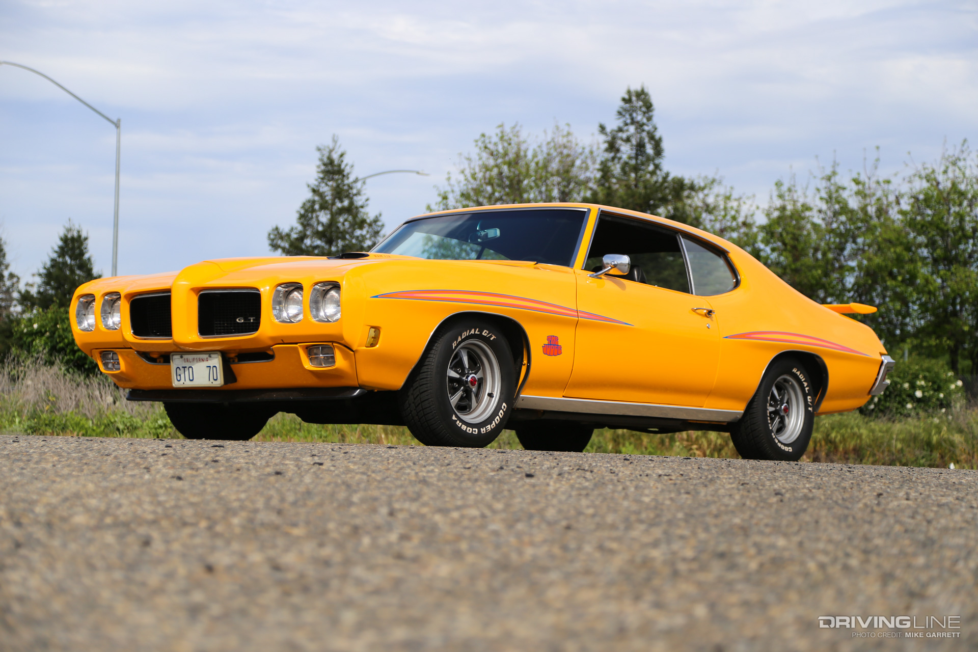 Pontiac GTO Side Street