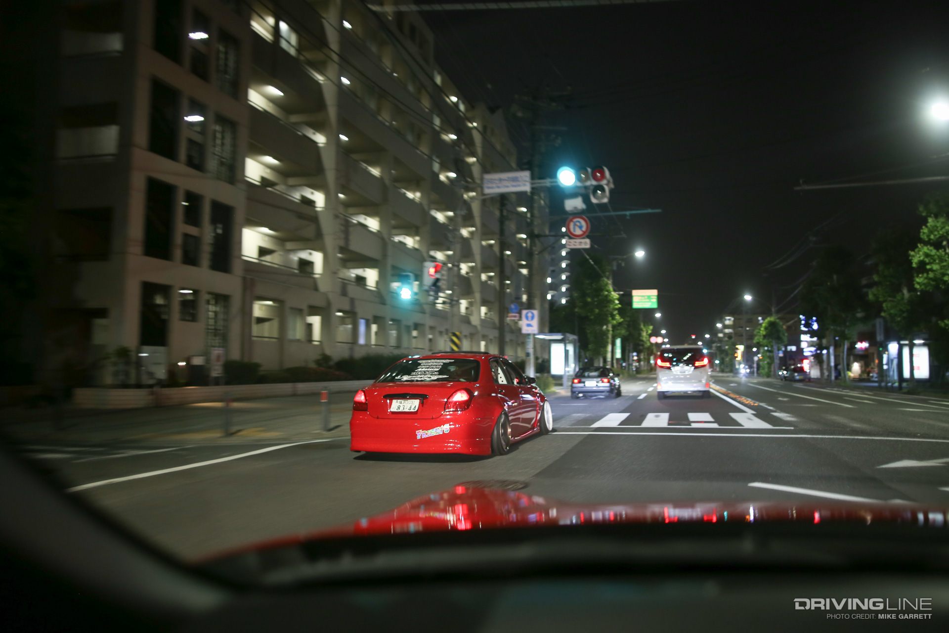 Kalifornia Look Cruise Night Driving