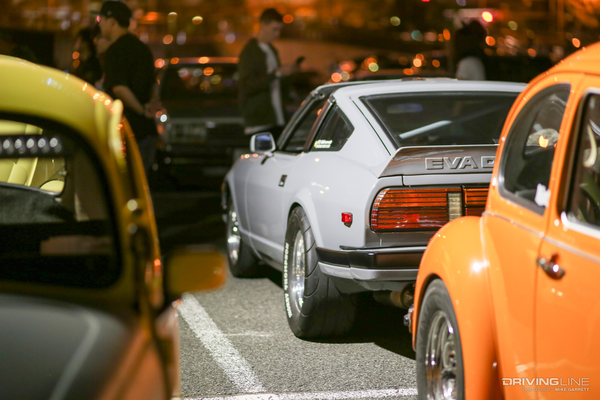 Kalifornia Look Cruise Night Parked Together
