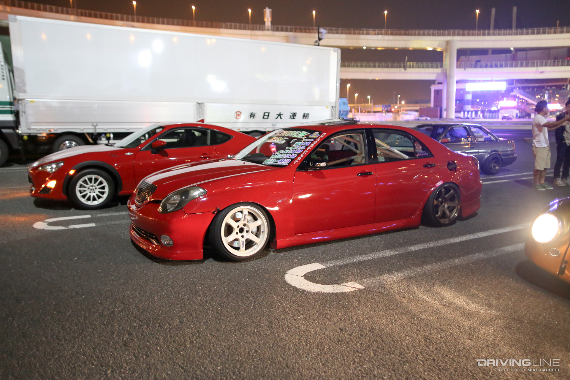 Kalifornia Look Cruise Night Red