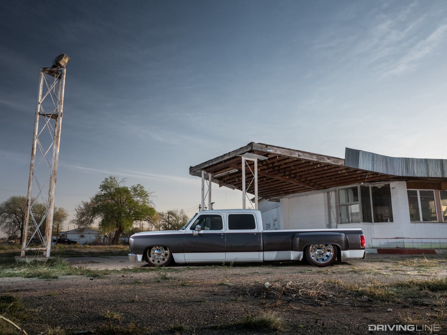 Gennie Dodge Dually Crew Cab 12-valve Side