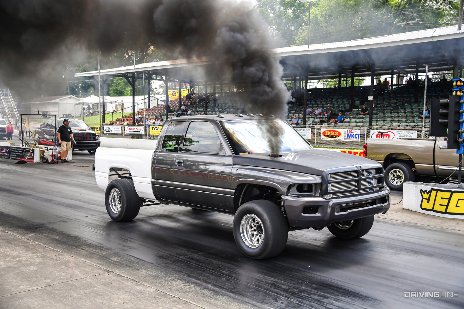 007-Diesel-Drag-Racing-Second-Gen-Cummins-Dodge