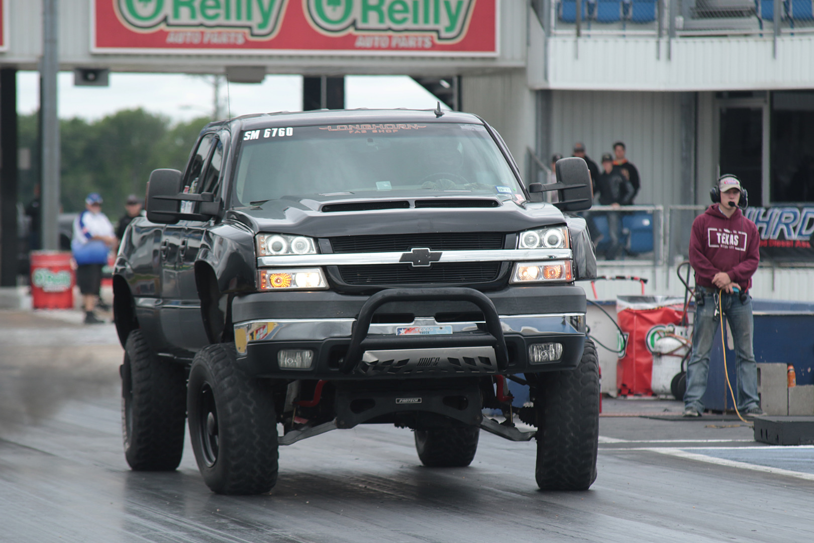 001-Chevrolet-Silverado-2500-Tie-Rod-Fail