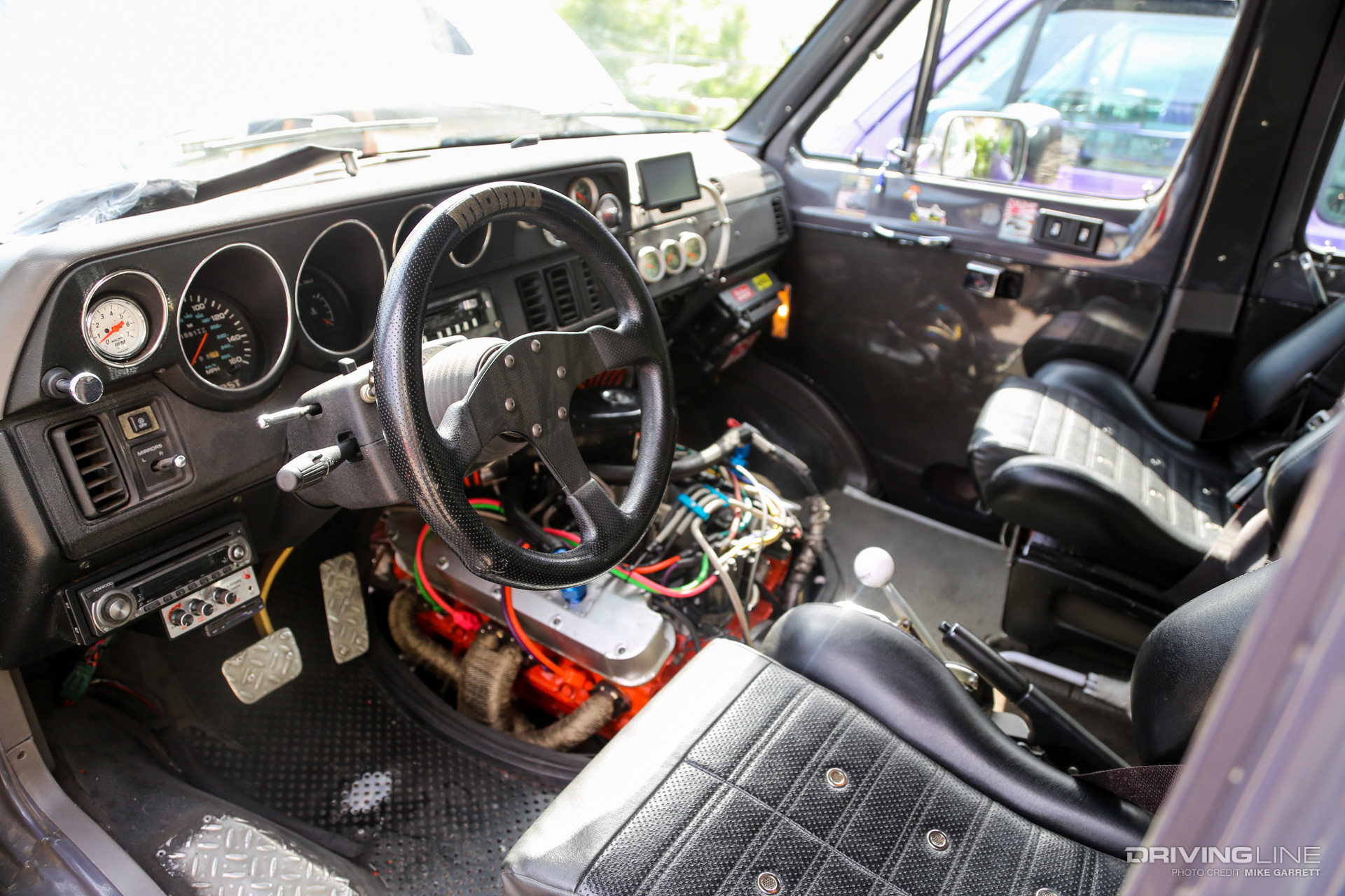 Dajiban Abe Van Interior