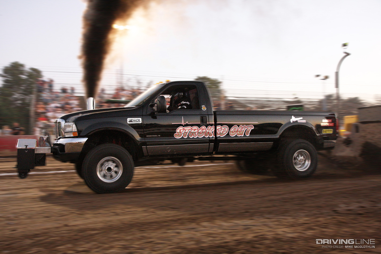 2001 Ford F-250 Stroked Out pulling a sled