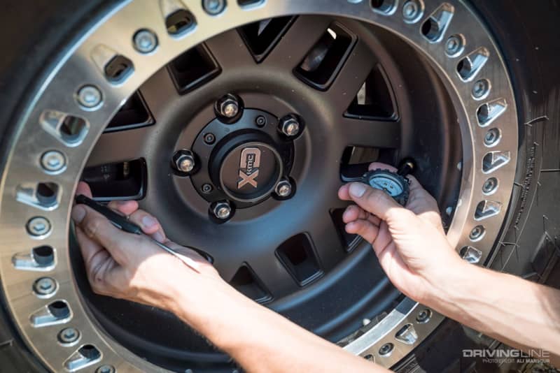 kmc-xd229-machete-crawl-beadlock-review-nitto-ridge-grappler-jk Air Gauge