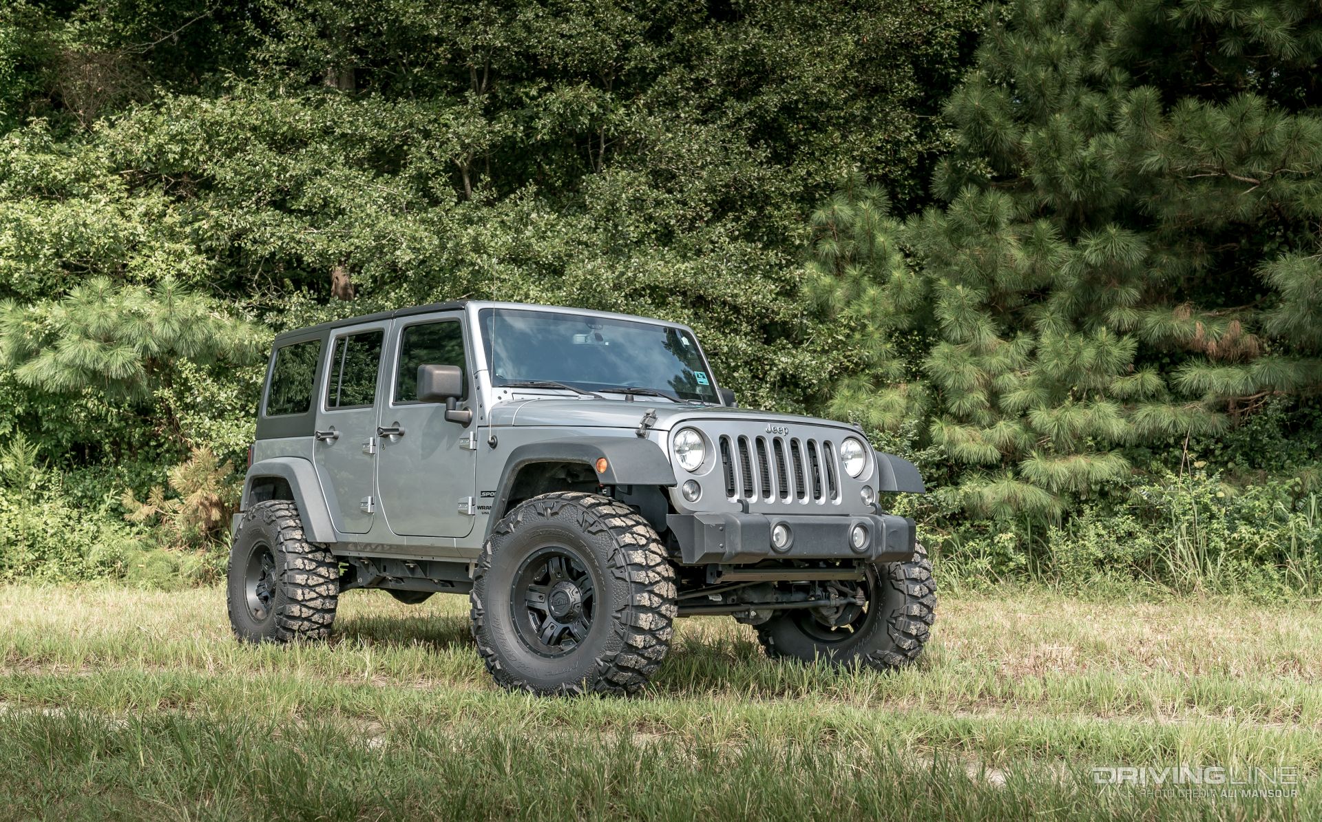 2014-jeep-wrangler-unlimited-jk-rough-country-suspension-lift-vertex-shocks-nitto-mud-grapplers