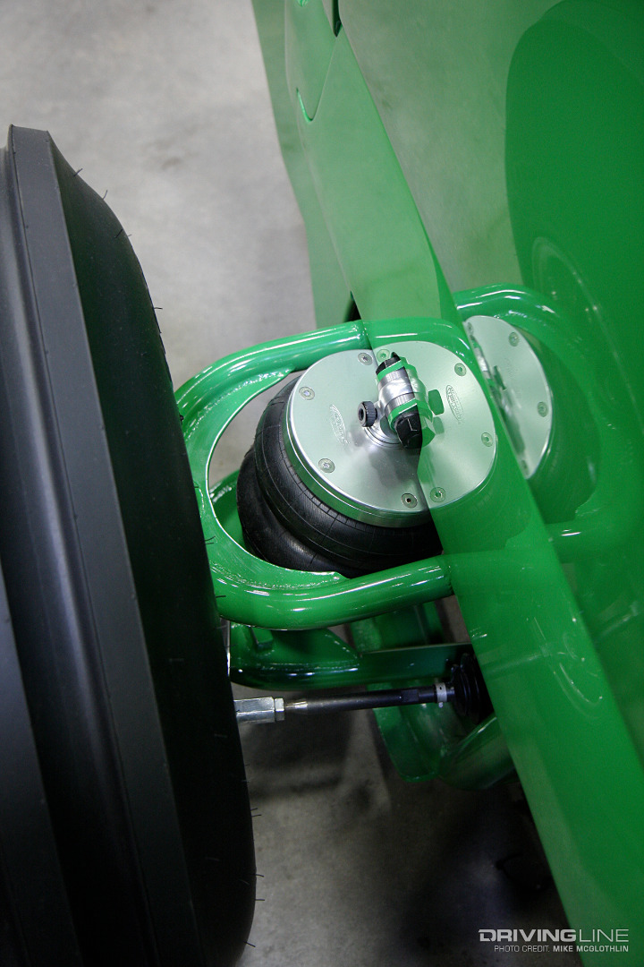 012-John-Deere-Young-Buck-Pro-Stock-Tractor-Air-Springs