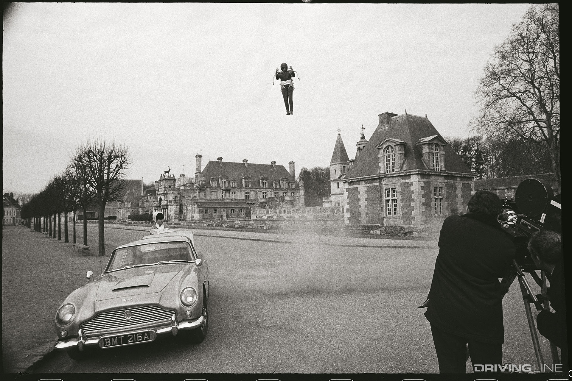 James Bond Aston Martin DB5 Jetpack