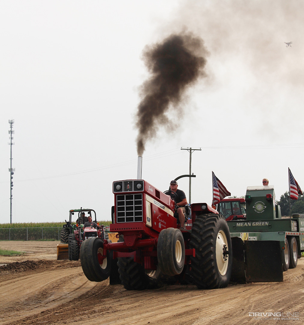004-International-1066-Tractor-Pull
