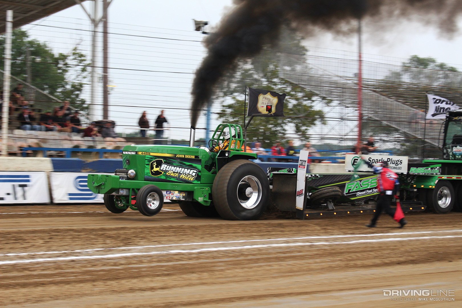 011-Super-Farm-Diesel-Tractor