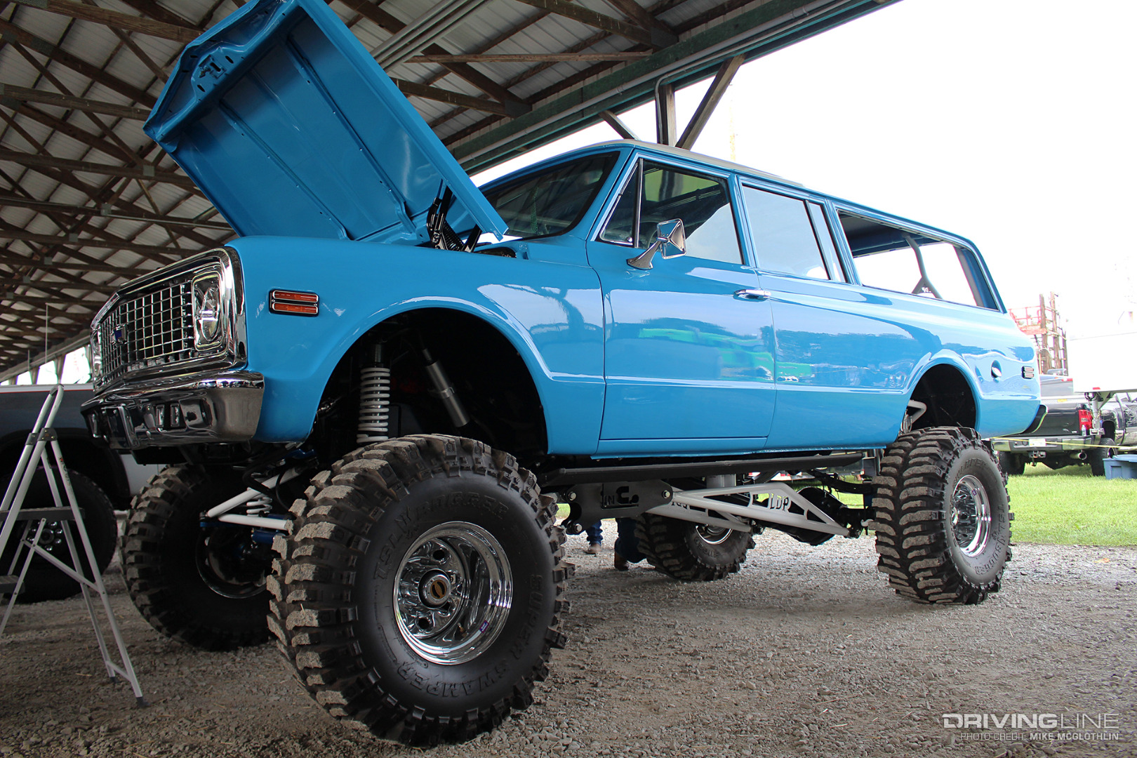 004-1972-Chevrolet-Suburban-Cummins