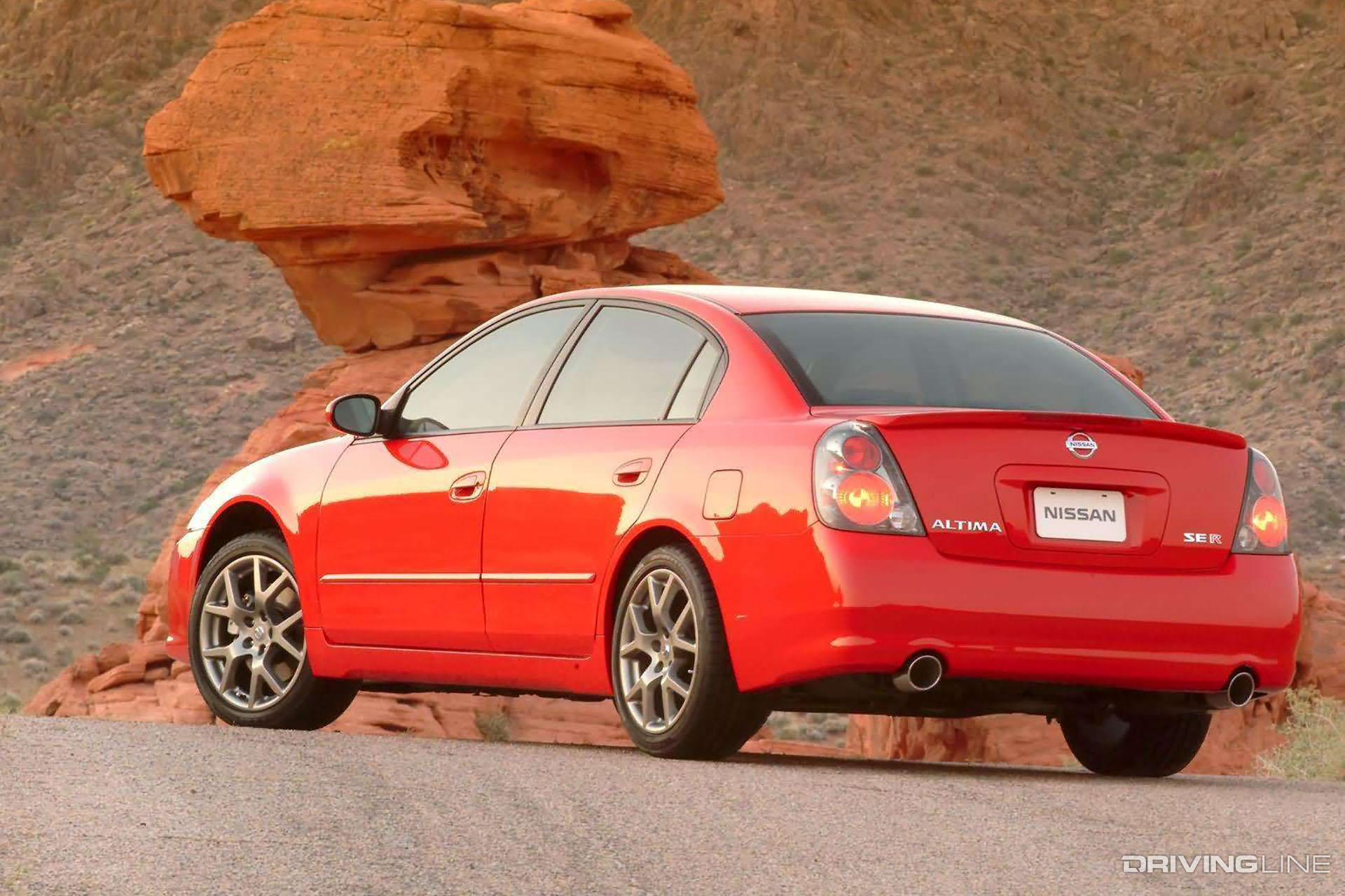 Nissan Altima SE-R Rear