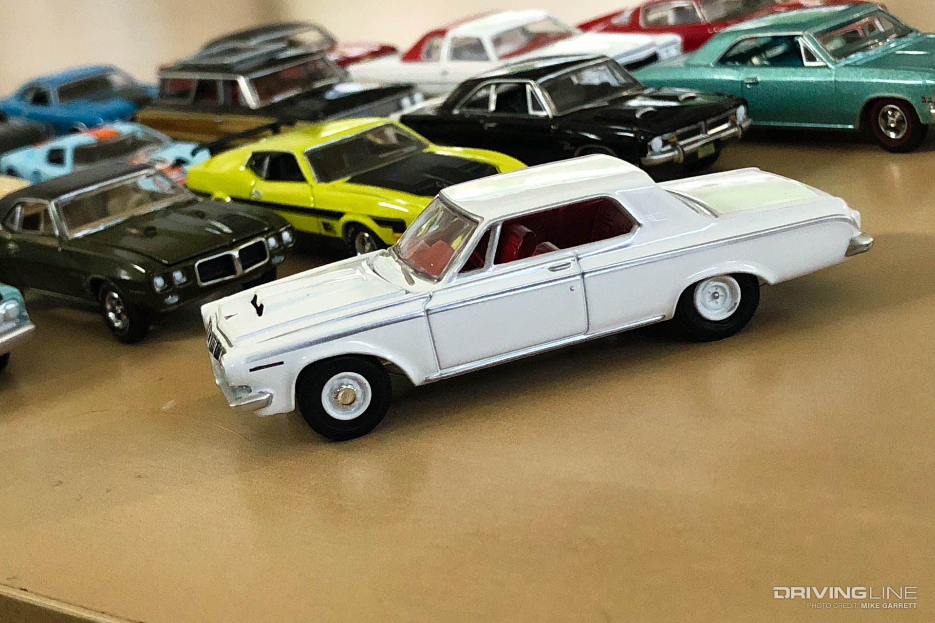 Americana Muscle Cars in 1:64 Scale white car