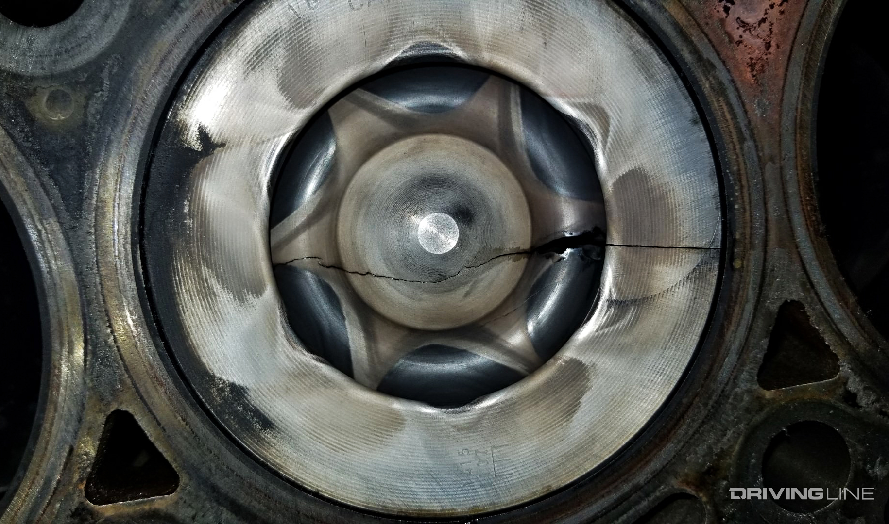 Power Stroke cracked piston
