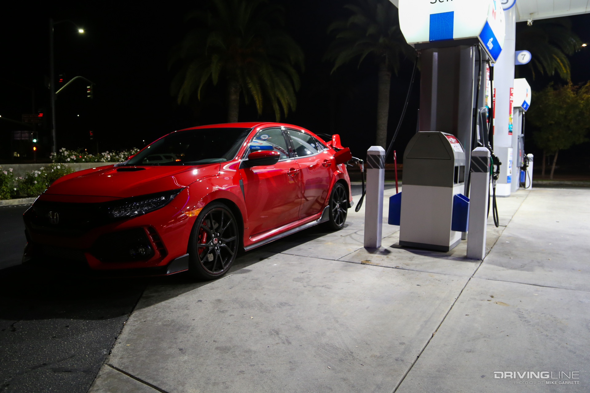 Civic Type R Gas Station