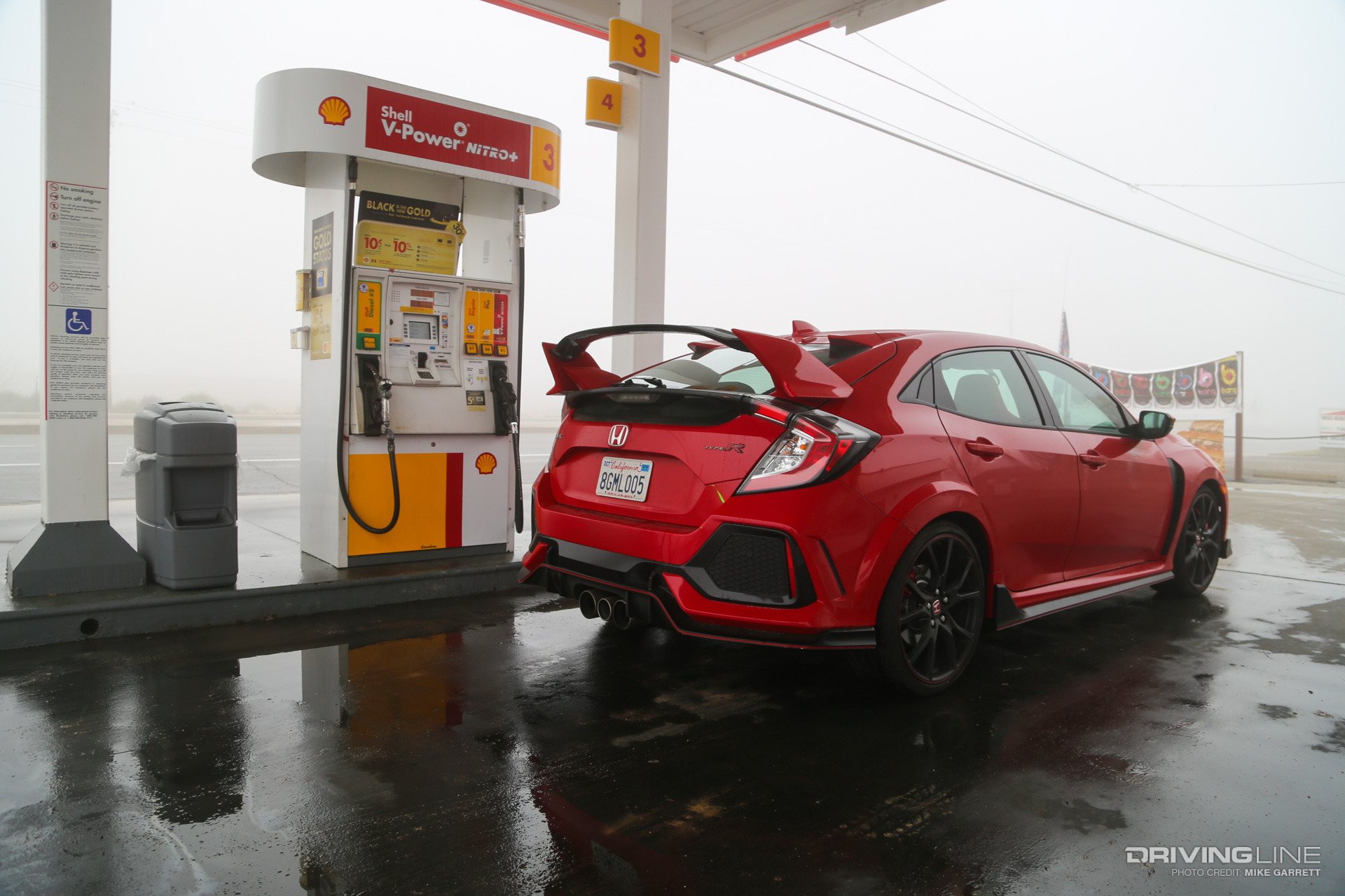 Honda Civic Type R Gas Station