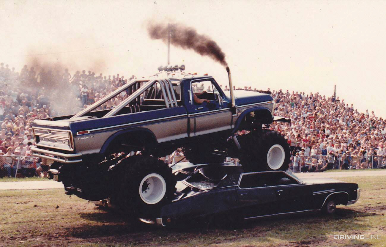 002-1975-Ford-F250-King-Kong-Monster-Truck