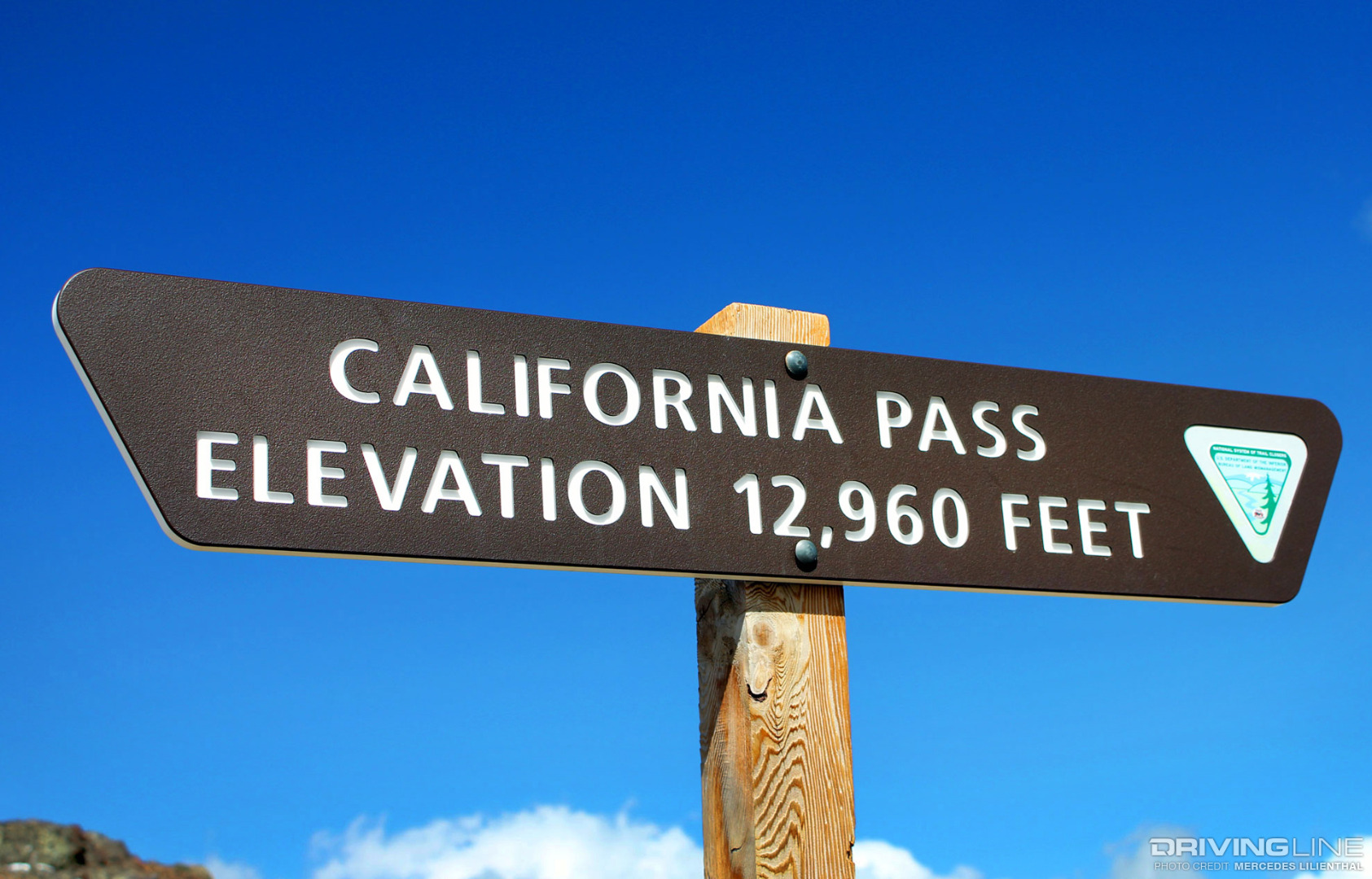 California Pass evevation sign