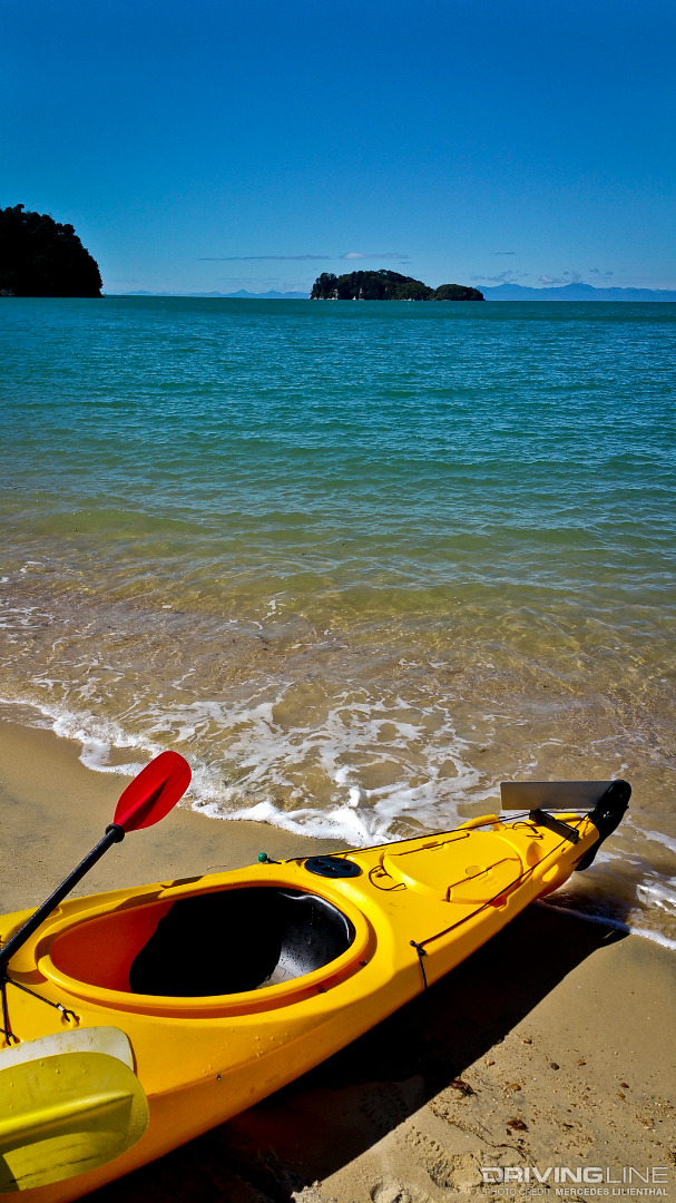 NZ-Abel-Tasman-kayaking