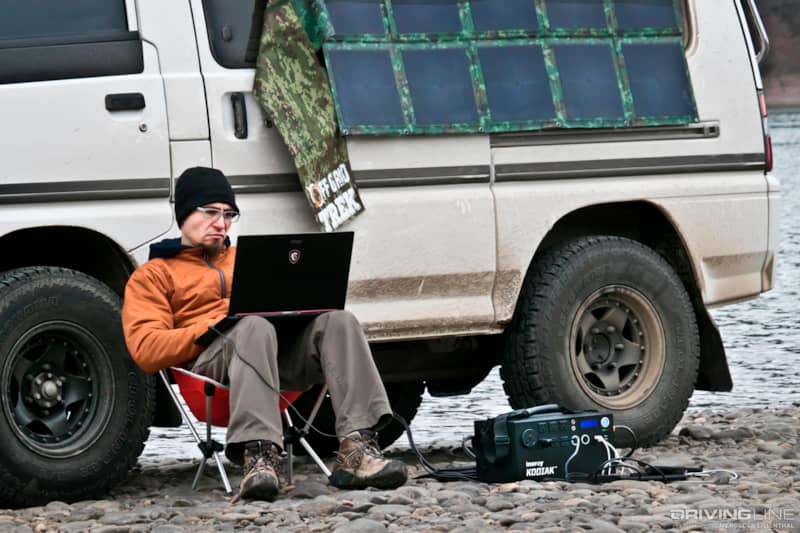 Off Grid Trek's 200W solar blanket and Kodiak power generator detail