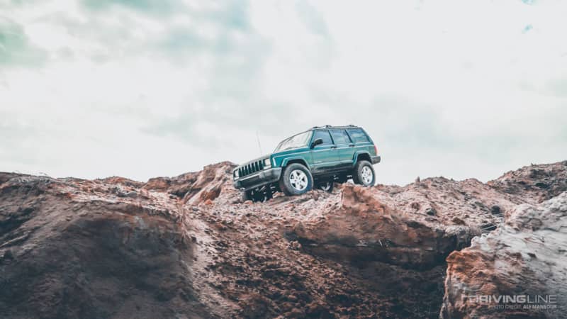 2000-jeep-cherokee-xj-rustys-3-inch-lift-nitto-ridge-grapplers