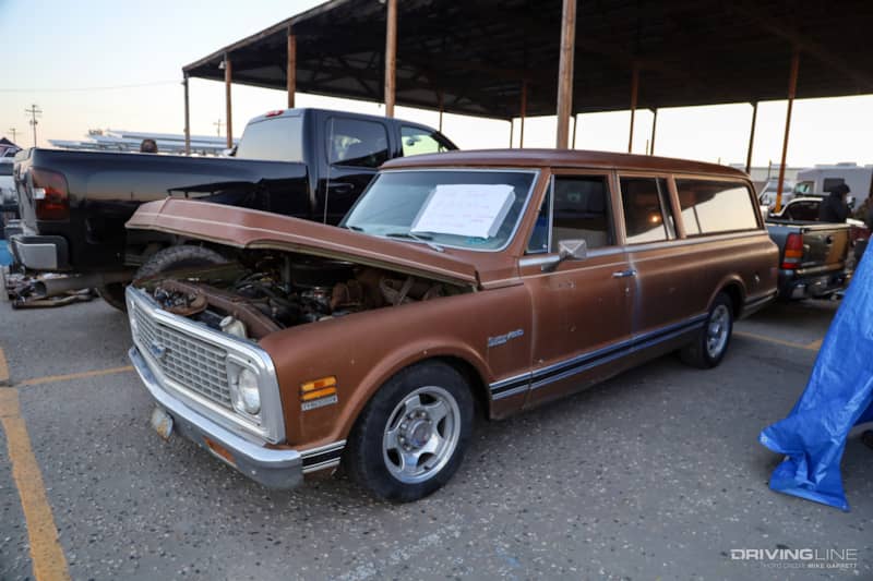 1972 Chevy Suburban Project For Sale