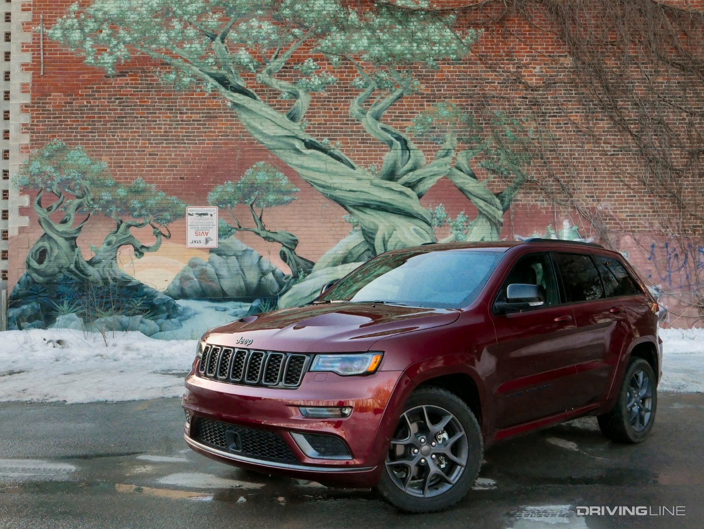 2019 Jeep Grand Cherokee Limited X Review front three quarter