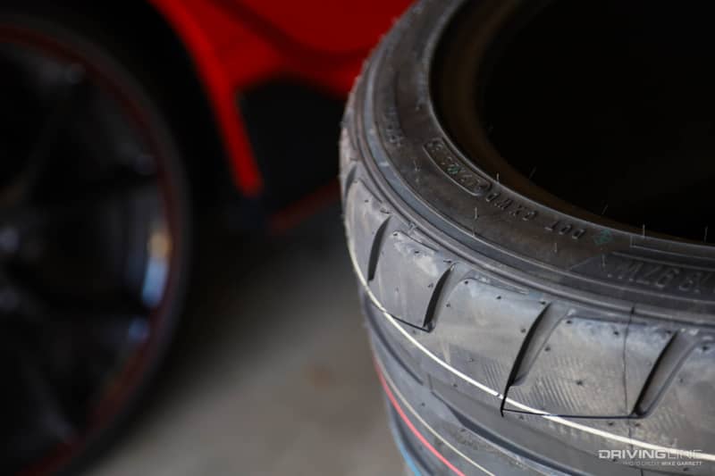 Honda Civic Type R 18" Tire