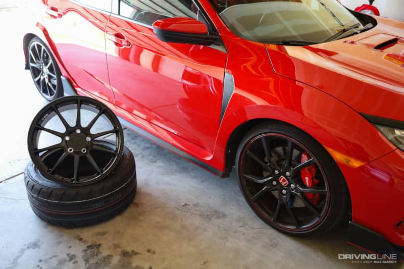 Honda Civic Type R 18" vs 20"